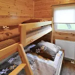 Σπίτι διακοπών 2 Bedroom Amazing In Przewloka *
