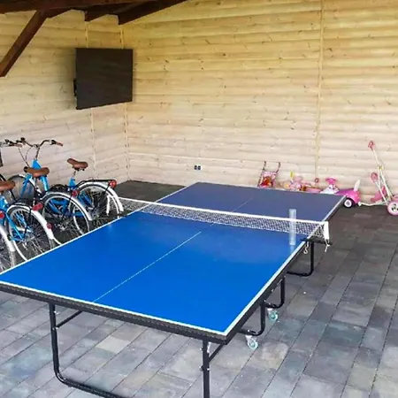 度假居 2 Bedroom Amazing In Przewloka